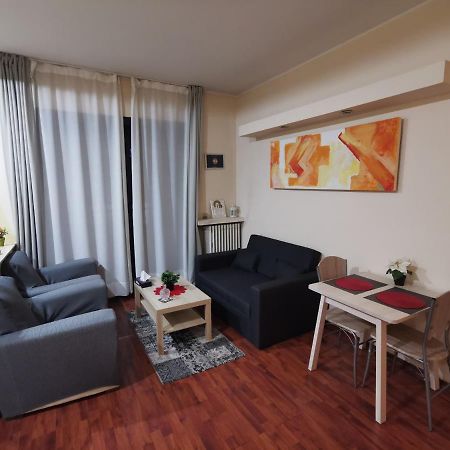 Ultracentral Apartments Букурещ Екстериор снимка