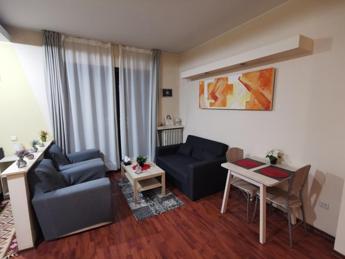 Ultracentral Apartments Букурещ Екстериор снимка